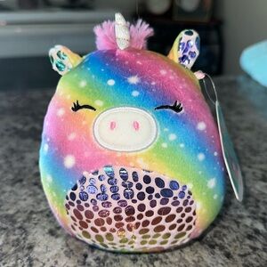 NWT Squishmellow 5” Prim Rainbow Unicorn